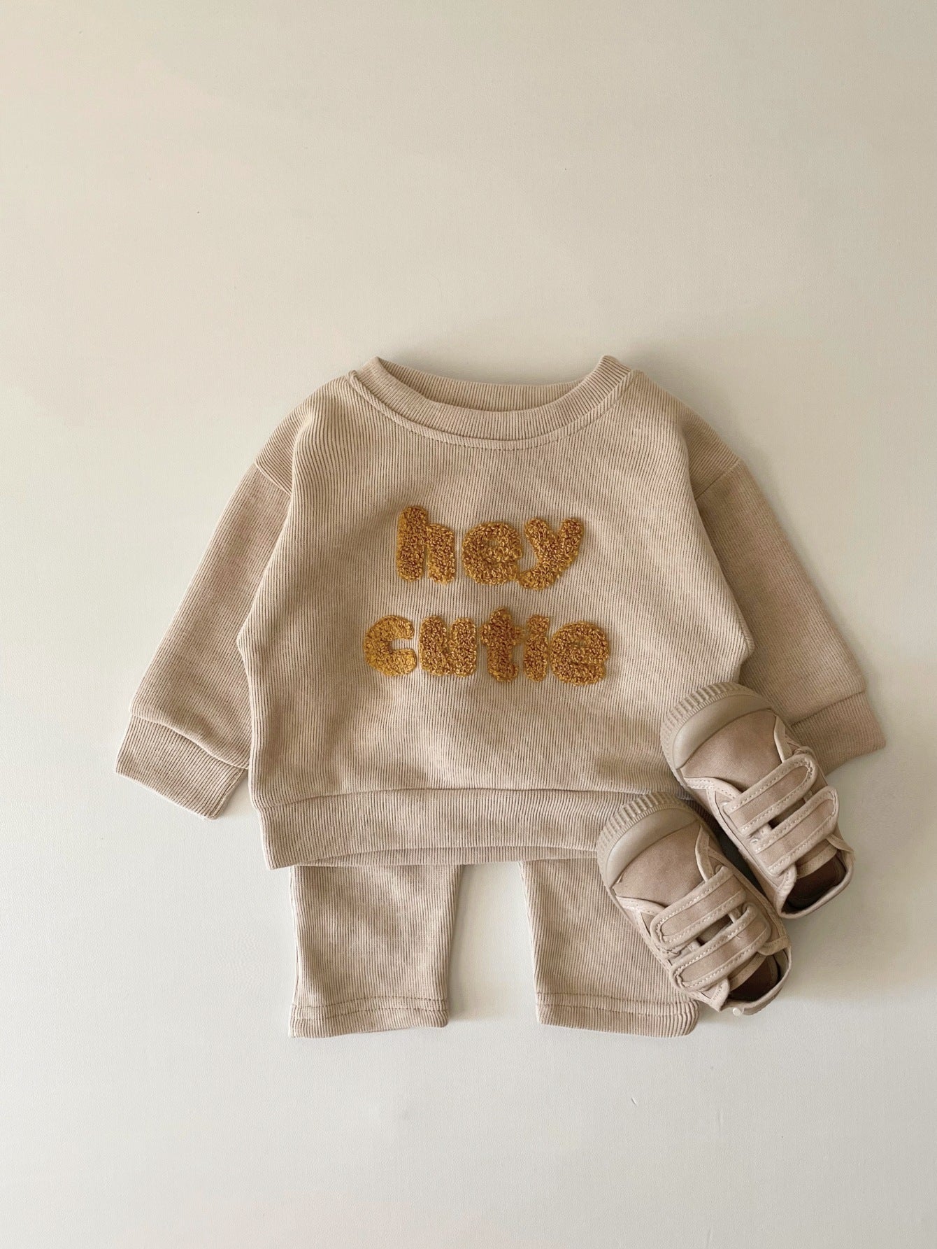 Baby Two-Piece Suit – Alphabet Embroidery, Long Sleeve for Spring & Autumn