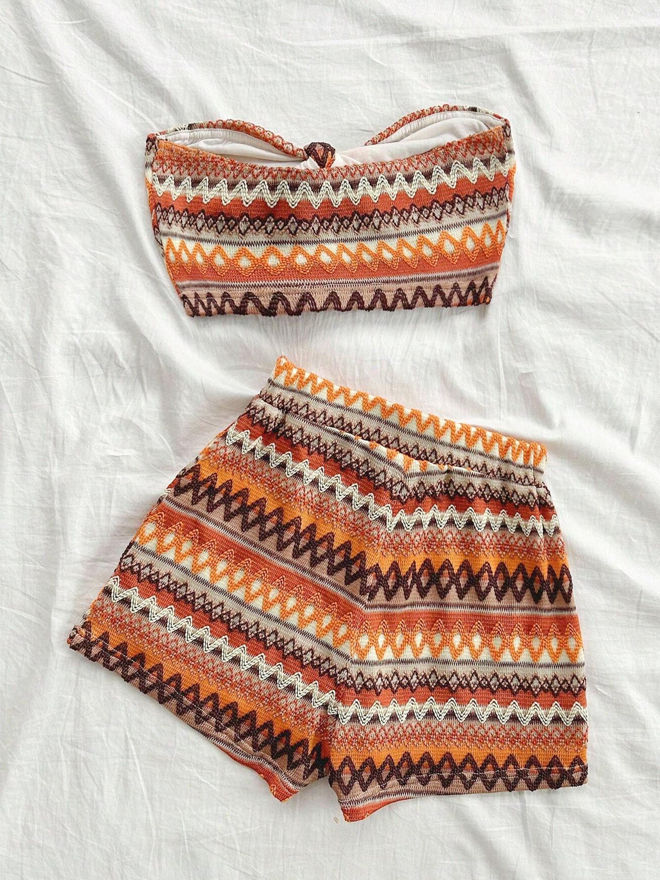 Women’s Summer 2-Piece Set – Colorful Stripes, Stretch Fit, Perfect for Travel & Vacations
