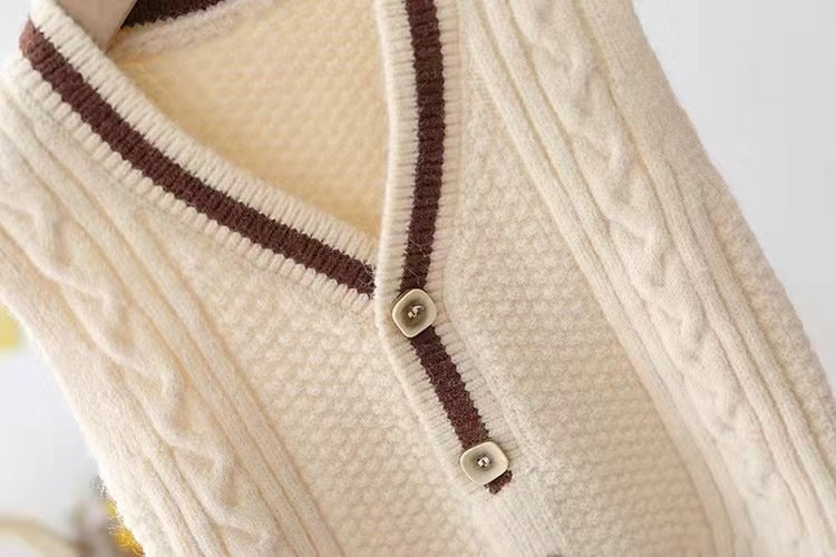 Baby Sweater Vest – Soft Knit Outwear for Spring and Autumn