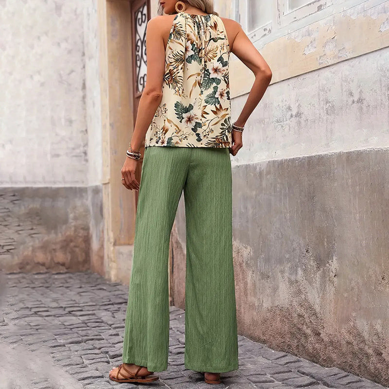 Chic Summer Two-Piece Set – Halter Crop Top & Wide-Leg Pants