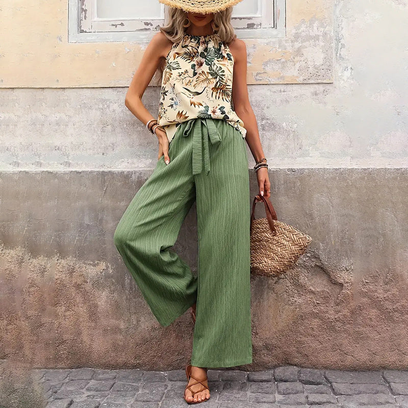 Chic Summer Two-Piece Set – Halter Crop Top & Wide-Leg Pants